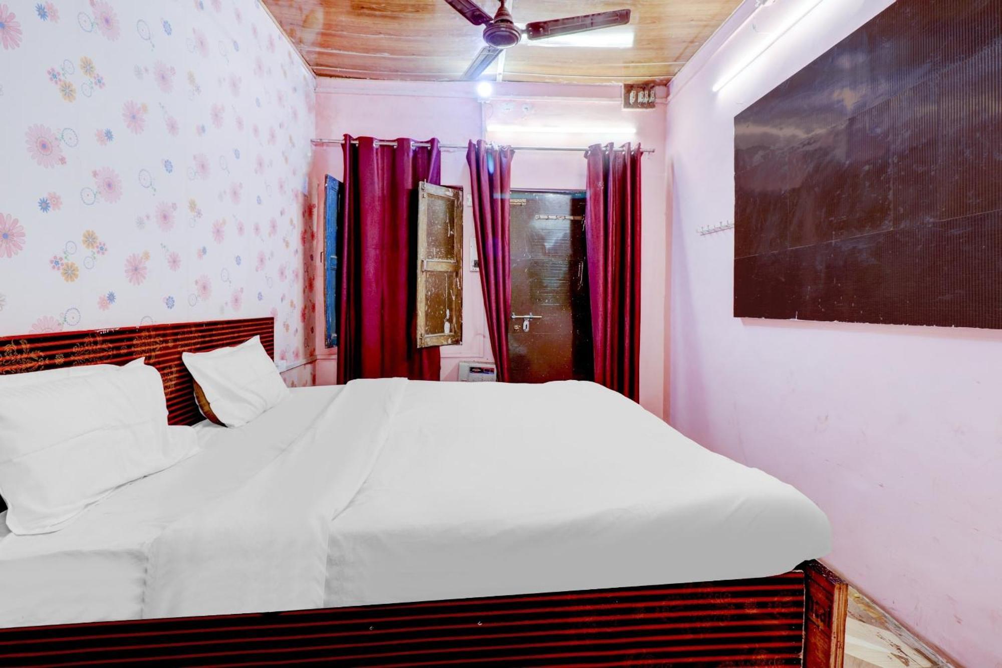 Hotel O Shree Radha Guest House Jhānsi Eksteriør bilde
