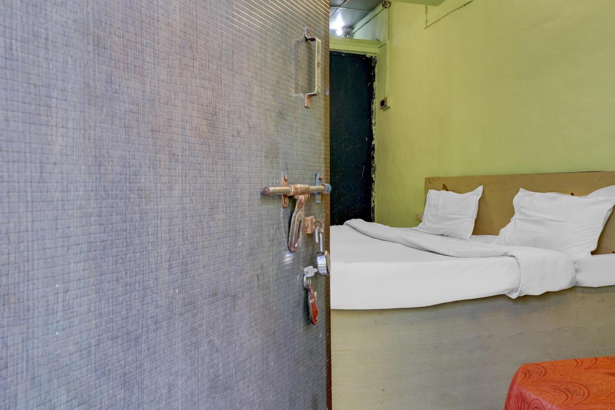 Hotel O Shree Radha Guest House Jhānsi Eksteriør bilde